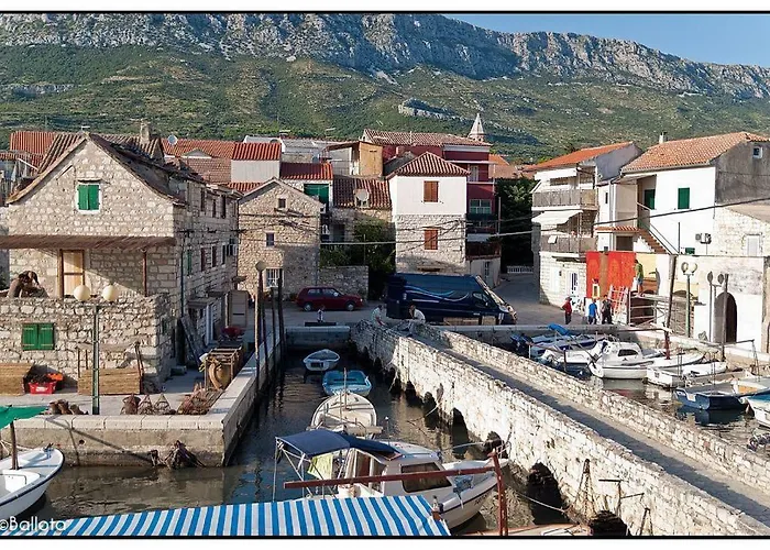 Blue Sun Апартаменты Каштела