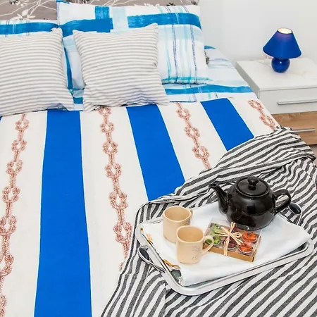 Blue Sun Apartament *